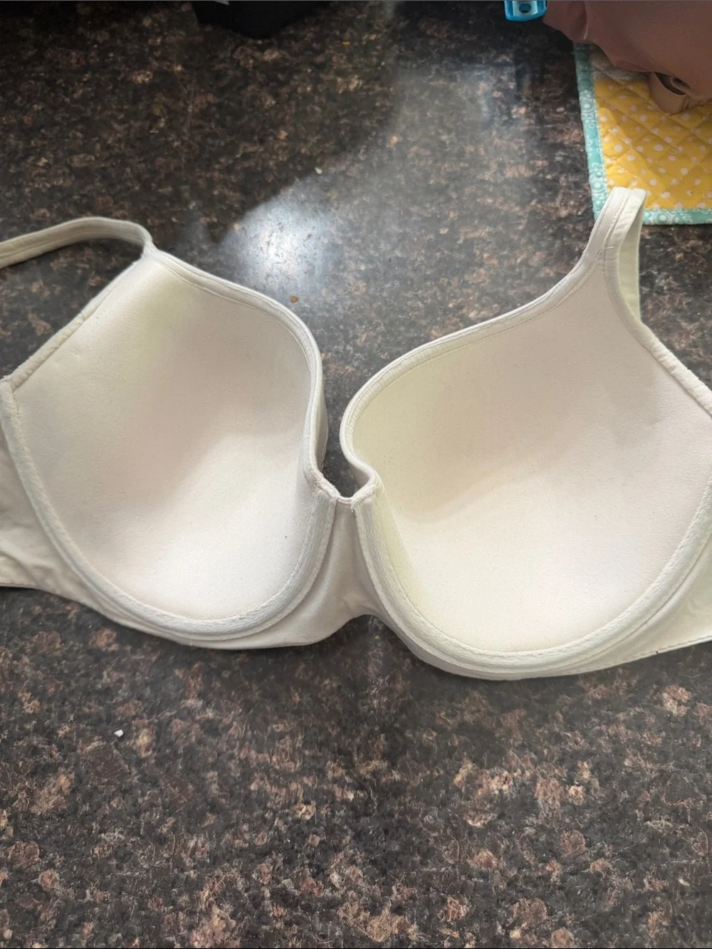 Everyday Lace T-Shirt Bra - Cream - Picture 2 of 4
